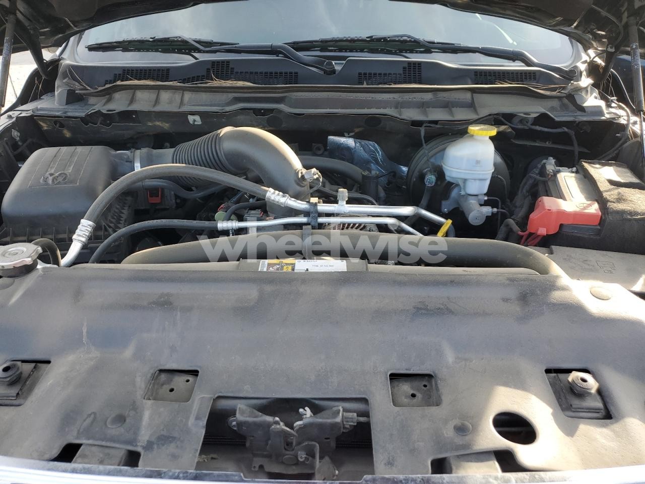 Photo 11 of 2021 RAM 1500 CLASSIC SLT (VIN 1C6RR7TTXMS521885)