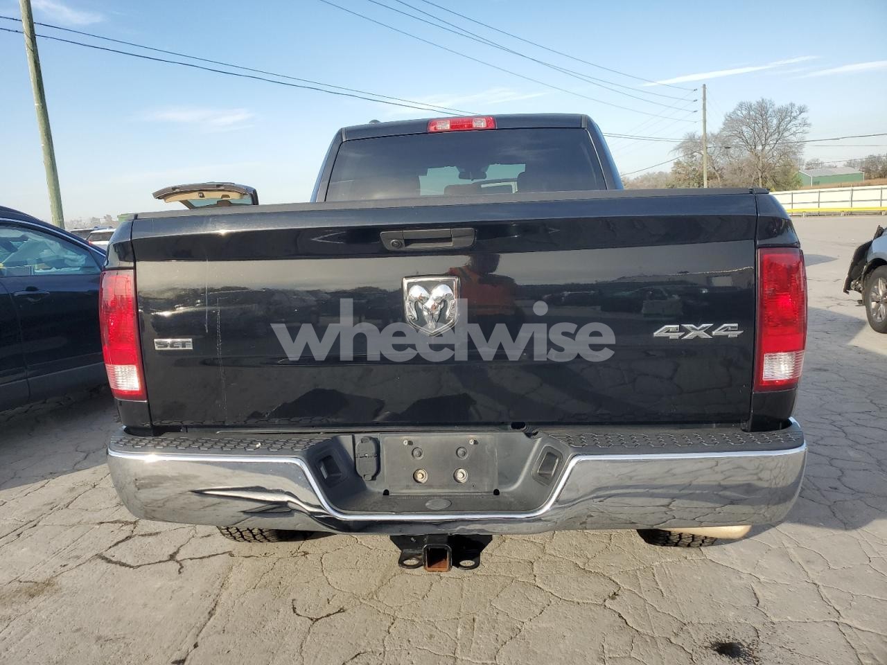 Photo 6 of 2021 RAM 1500 CLASSIC SLT (VIN 1C6RR7TTXMS521885)