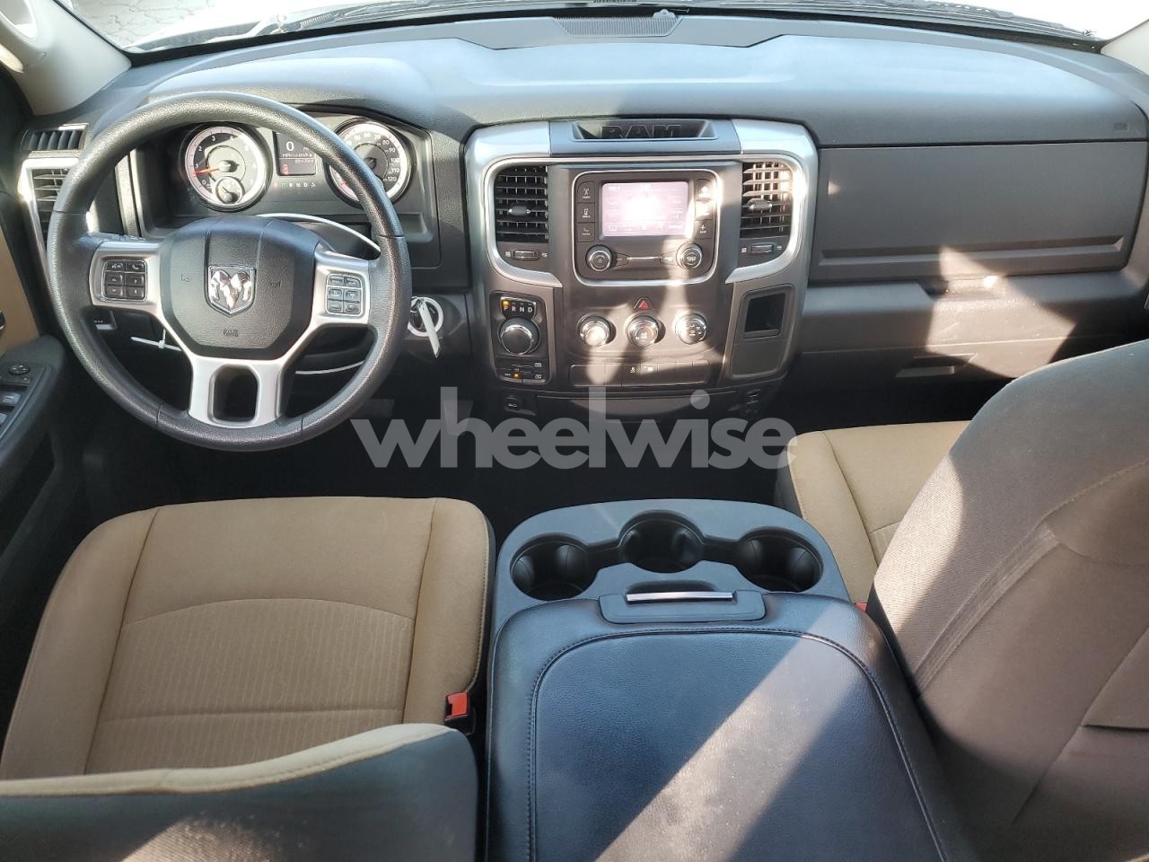 Photo 8 of 2021 RAM 1500 CLASSIC SLT (VIN 1C6RR7TTXMS521885)