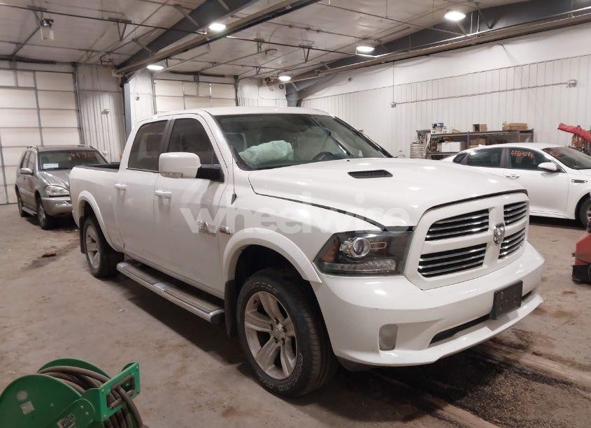 2014 Ram 1500 SPORT (VIN 1C6RR7UT7ES176752) main photo