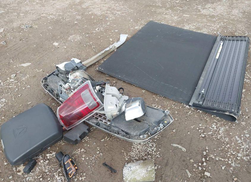 Photo 12 of 2017 Ram 1500 LARAMIE 4X4 6'4 BOX (VIN 1C6RR7VT0HS621450)