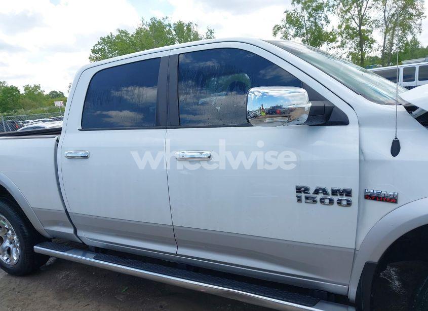 Photo 13 of 2017 Ram 1500 LARAMIE 4X4 6'4 BOX (VIN 1C6RR7VT3HS842511)