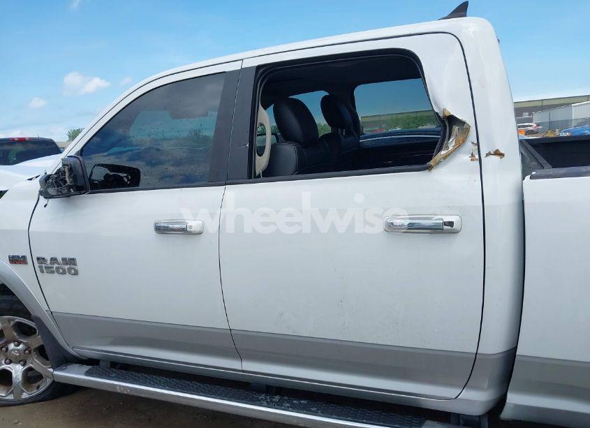 Photo 14 of 2017 Ram 1500 LARAMIE 4X4 6'4 BOX (VIN 1C6RR7VT3HS842511)