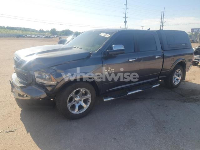 Photo 9 of 2018 RAM 1500 LARAMIE (VIN 1C6RR7VT5JS138008)