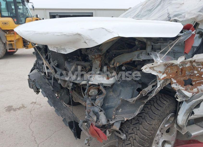 Photo 6 of 2017 Ram 1500 LARAMIE 4X4 6'4" BOX (VIN 1C6RR7VT7HS772575)