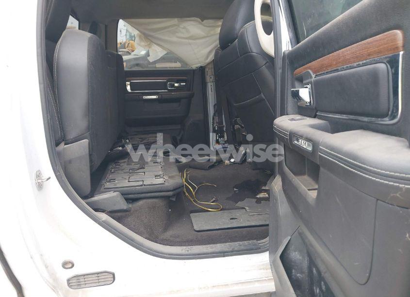 Photo 8 of 2017 Ram 1500 LARAMIE 4X4 6'4" BOX (VIN 1C6RR7VT7HS772575)