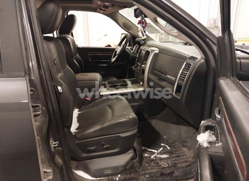 Photo 5 of 2014 Ram 1500 LARAMIE (VIN 1C6RR7VT9ES268380)