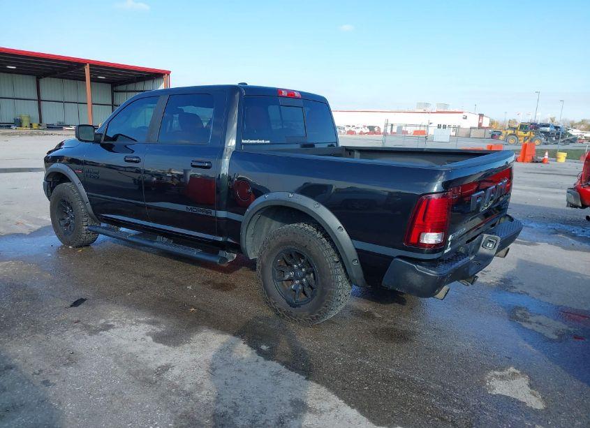 Photo 3 of 2016 Ram 1500 REBEL (VIN 1C6RR7YT5GS405555)