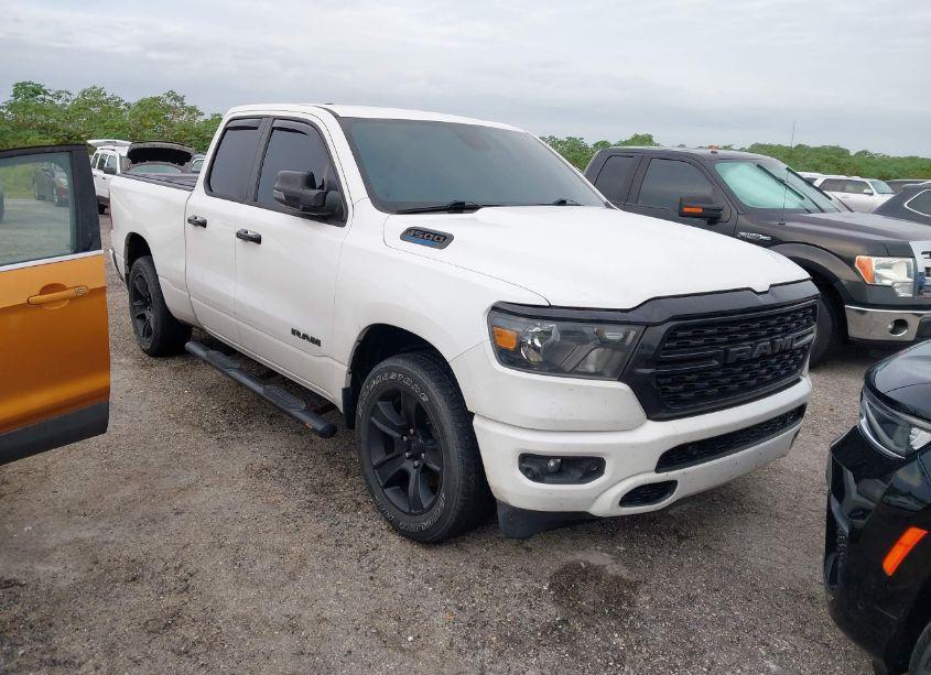 2023 Ram 1500 BIG HORN 4X2 6'4 BOX (VIN 1C6RREBG0PN585736) main photo