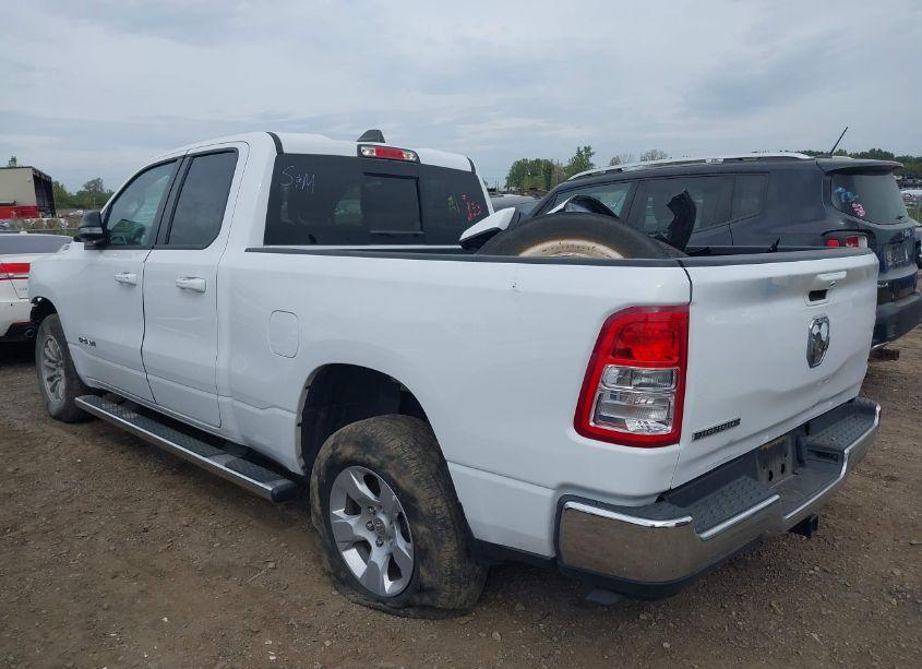 Photo 3 of 2022 Ram 1500 BIG HORN 4X2 6'4 BOX (VIN 1C6RREBG1NN290917)
