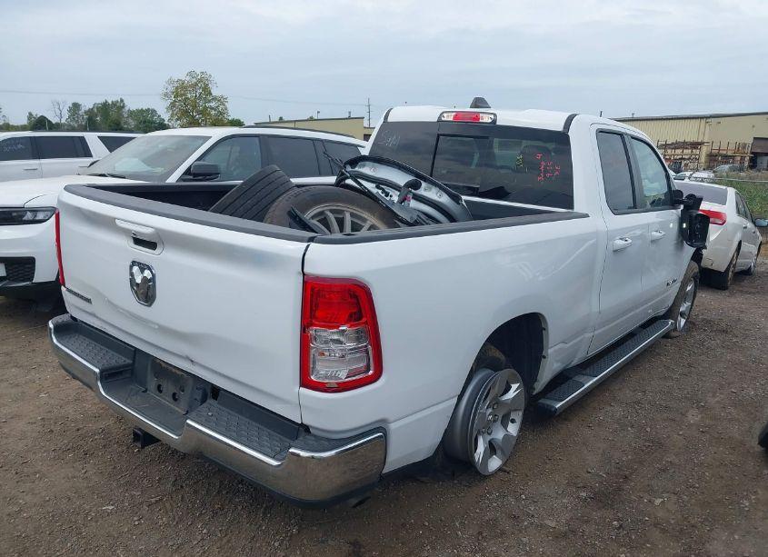 Photo 4 of 2022 Ram 1500 BIG HORN 4X2 6'4 BOX (VIN 1C6RREBG1NN290917)
