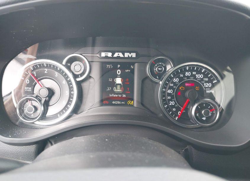 Photo 7 of 2022 Ram 1500 BIG HORN 4X2 6'4 BOX (VIN 1C6RREBG1NN290917)