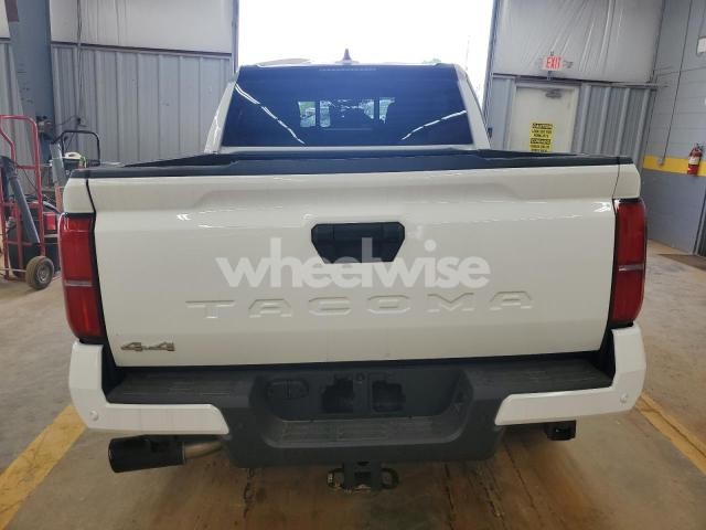 2024 TOYOTA TACOMA DOUBLE CAB