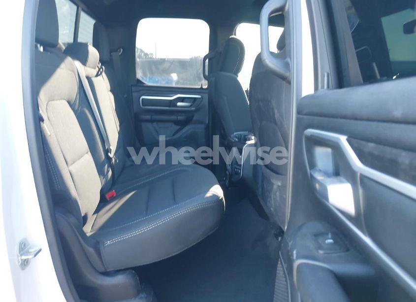 Photo 8 of 2021 Ram 1500 BIG HORN 4X2 6'4 BOX (VIN 1C6RREBG3MN712541)