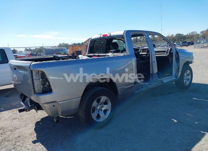 Photo 4 of 2022 Ram 1500 LONE STAR 4X2 6'4 BOX (VIN 1C6RREBG3NN329054)