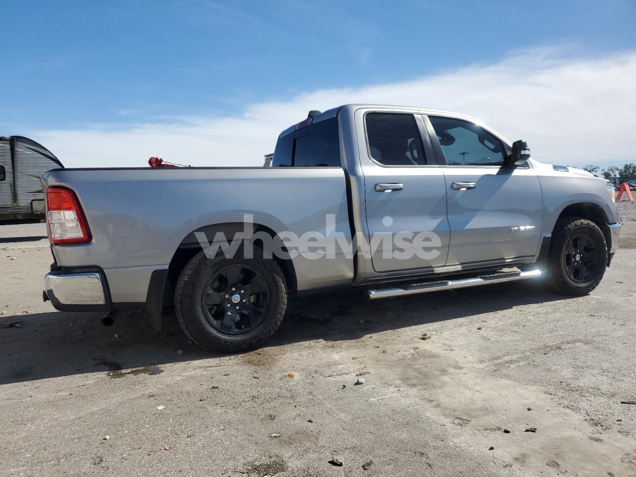Photo 3 of 2021 RAM 1500 BIG HORN/LONE STAR (VIN 1C6RREBG4MN748884)