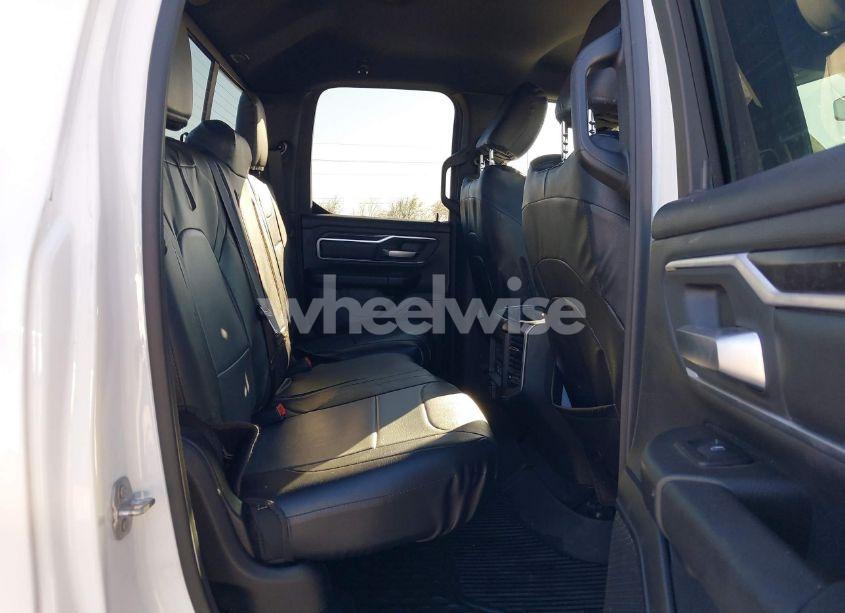 Photo 8 of 2021 Ram 1500 BIG HORN 4X2 6'4 BOX (VIN 1C6RREBG9MN589988)