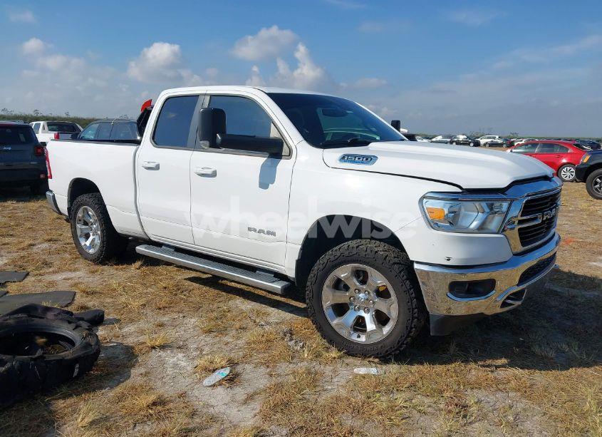 2021 Ram 1500 BIG HORN 4X2 6'4 BOX (VIN 1C6RREBG9MN710020) main photo