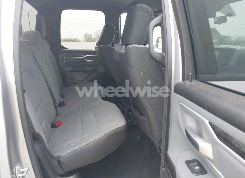 Photo 8 of 2022 Ram 1500 BIG HORN 4X2 6'4 BOX (VIN 1C6RREBGXNN273999)