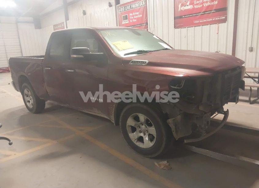 2020 Ram 1500 LONE STAR 4X2 6'4 BOX (VIN 1C6RREBT0LN139156) main photo