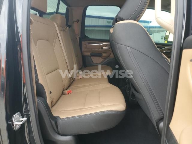 Photo 5 of 2019 RAM 1500 BIG HORN/LONE STAR (VIN 1C6RREBT1KN568353)