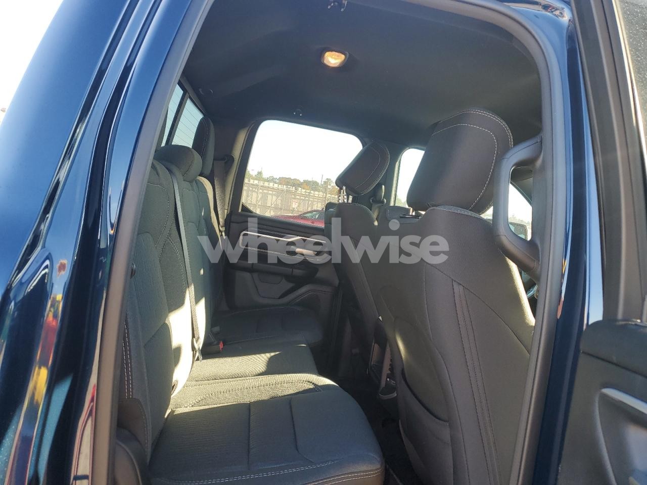 Photo 10 of 2022 RAM 1500 BIG HORN/LONE STAR (VIN 1C6RREBT1NN157247)