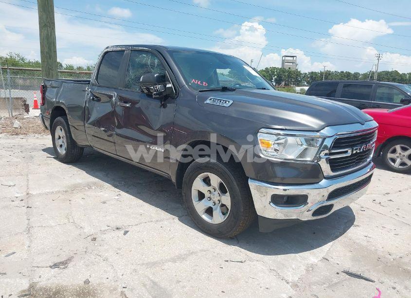 2020 Ram 1500 BIG HORN 4X2 6'4 BOX (VIN 1C6RREBT2LN311820) main photo