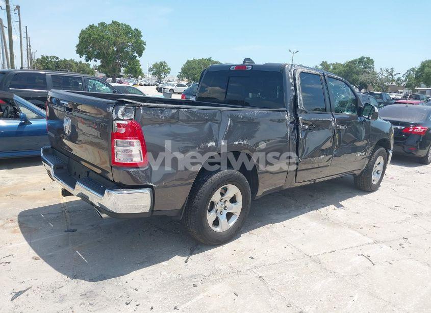 Photo 4 of 2020 Ram 1500 BIG HORN 4X2 6'4 BOX (VIN 1C6RREBT2LN311820)