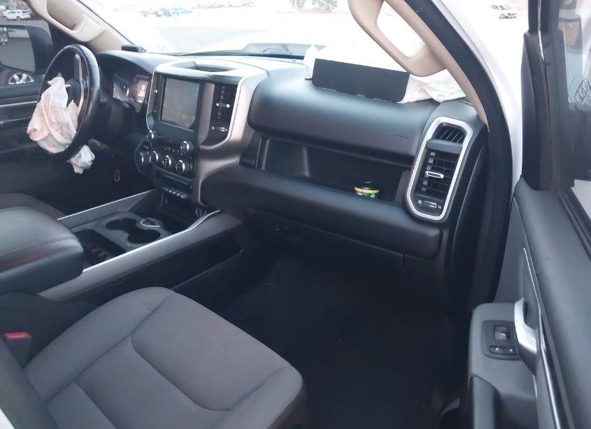 Photo 5 of 2020 Ram 1500 BIG HORN 4X2 6'4 BOX (VIN 1C6RREBT3LN277936)