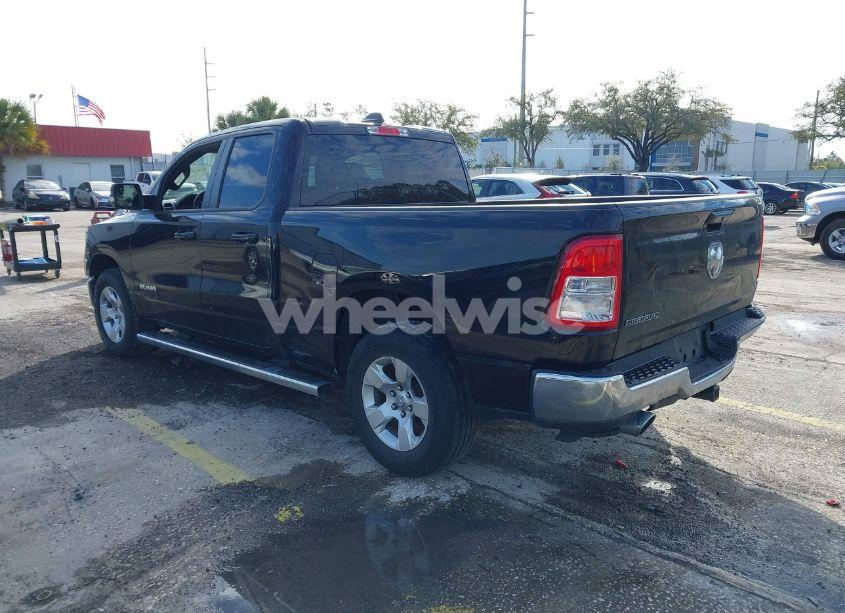 Photo 3 of 2022 Ram 1500 BIG HORN 4X2 6'4 BOX (VIN 1C6RREBT3NN290964)
