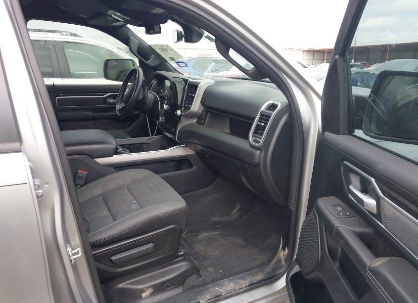 Photo 5 of 2021 Ram 1500 LONE STAR QUAD CAB 4X2 6'4 BOX (VIN 1C6RREBT4MN767707)