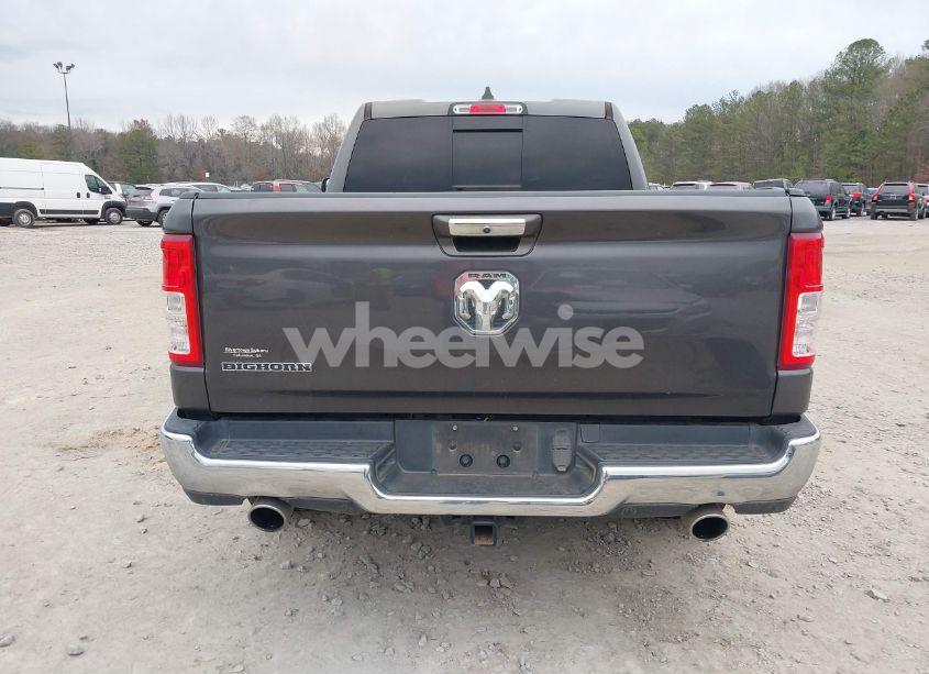 Photo 17 of 2020 Ram 1500 BIG HORN QUAD CAB 4X2 6'4 BOX (VIN 1C6RREBT6LN300531)