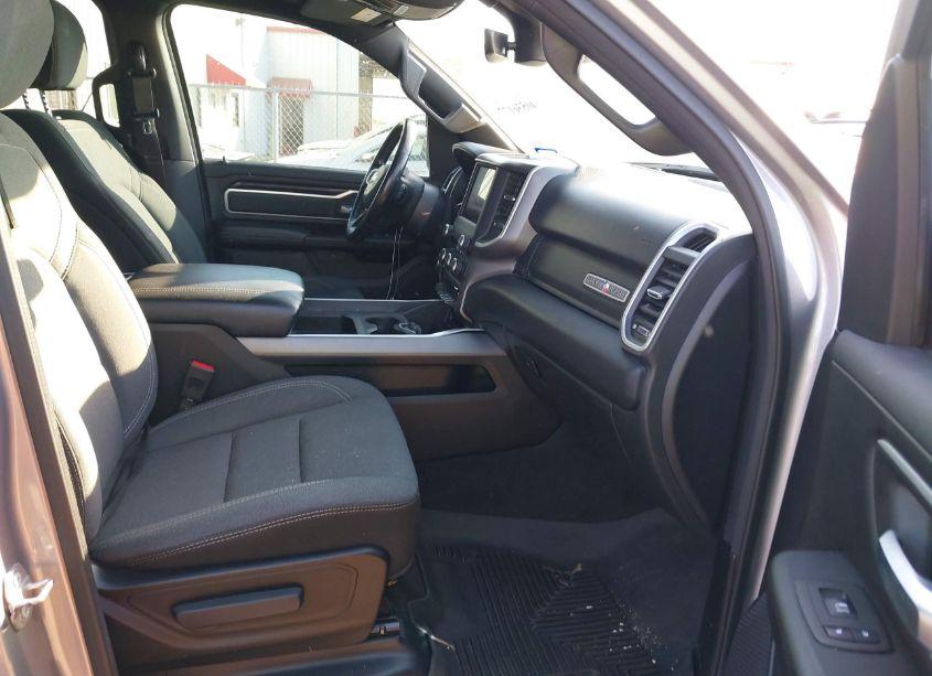 Photo 5 of 2022 Ram 1500 LONE STAR 4X2 6'4 BOX (VIN 1C6RREBT6NN158202)