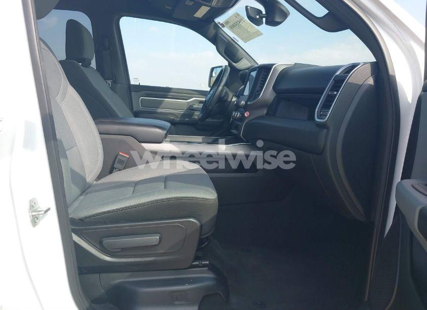 Photo 5 of 2022 Ram 1500 BIG HORN 4X2 6'4 BOX (VIN 1C6RREBT6NN228443)