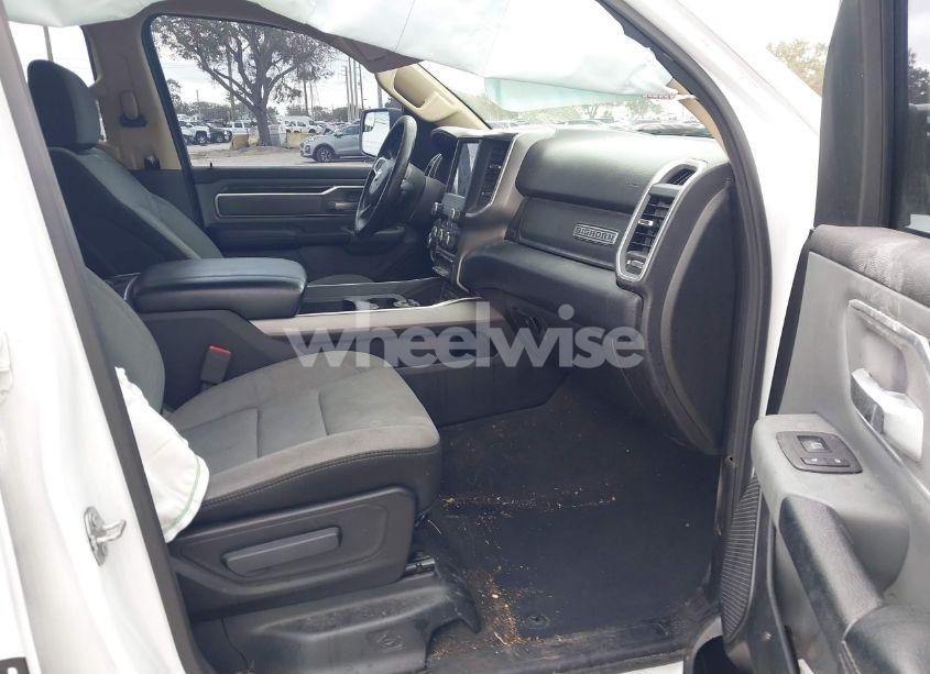 Photo 5 of 2019 Ram 1500 BIG HORN/LONE STAR 4X2 6'4 BOX (VIN 1C6RREBT7KN665931)