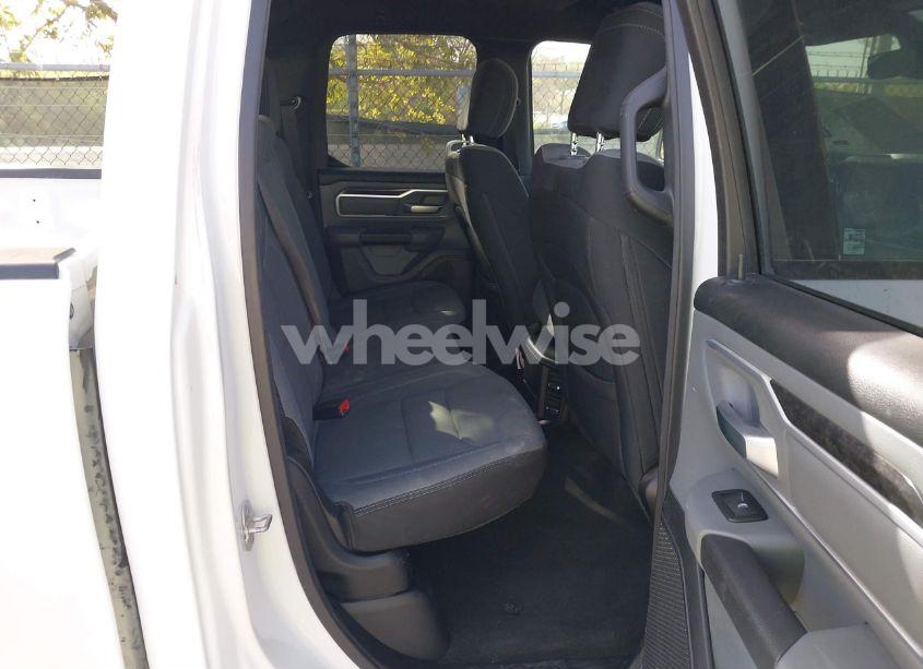 Photo 8 of 2022 Ram 1500 BIG HORN 4X2 6'4 BOX (VIN 1C6RREBT7NN126438)