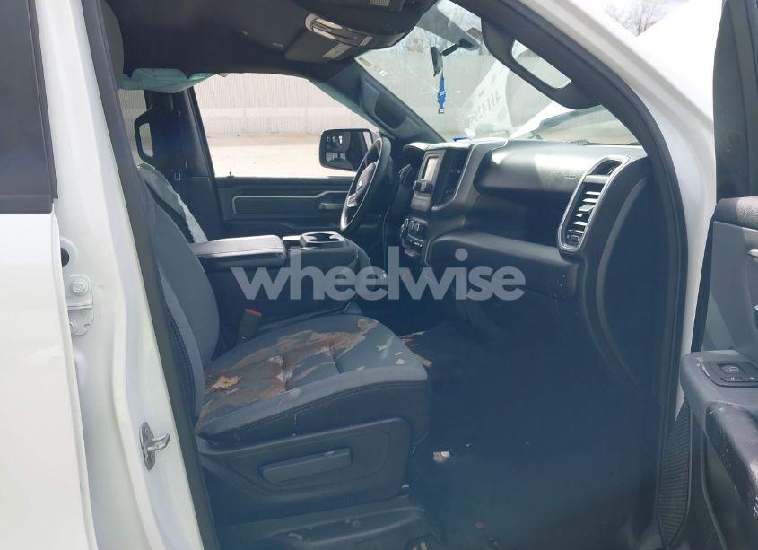 Photo 5 of 2022 Ram 1500 LONE STAR 4X2 6'4 BOX (VIN 1C6RREBT7NN228564)