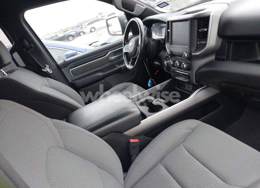 Photo 5 of 2022 Ram 1500 LONE STAR 4X2 6'4 BOX (VIN 1C6RREBT8NN157942)