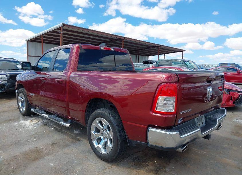 Photo 3 of 2022 Ram 1500 BIG HORN QUAD CAB 4X2 6'4 BOX (VIN 1C6RREBT8NN178628)