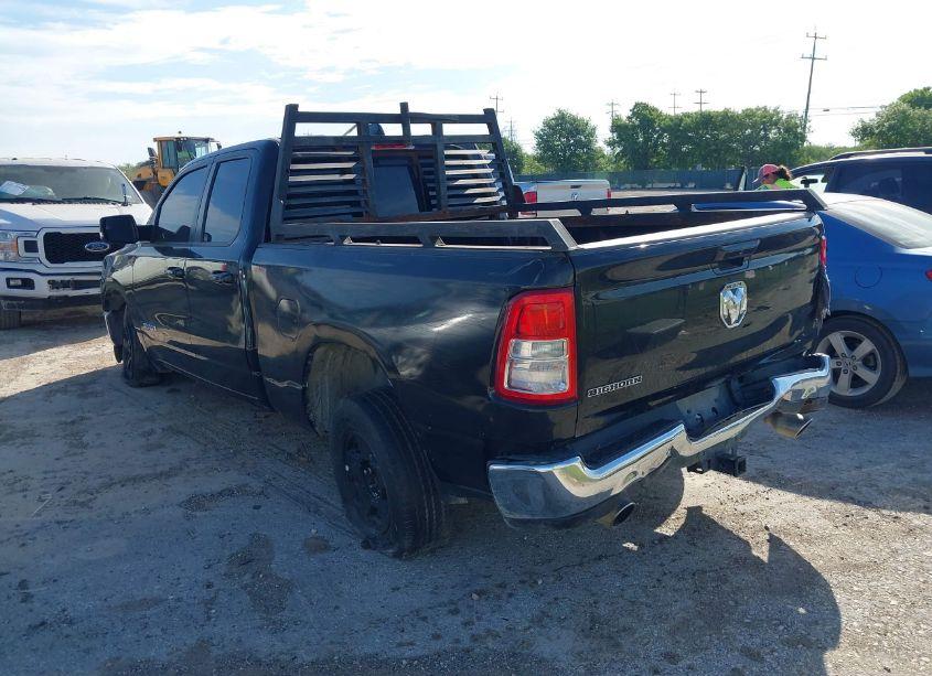 Photo 3 of 2022 Ram 1500 (VIN 1C6RREBT9NN329007)