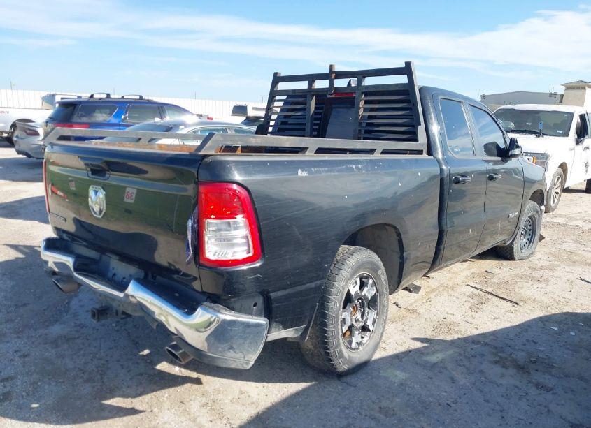 Photo 4 of 2022 Ram 1500 (VIN 1C6RREBT9NN329007)