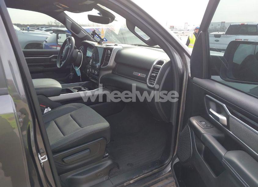 Photo 5 of 2022 Ram 1500 LONE STAR 4X2 6'4 BOX (VIN 1C6RREBTXNN201312)