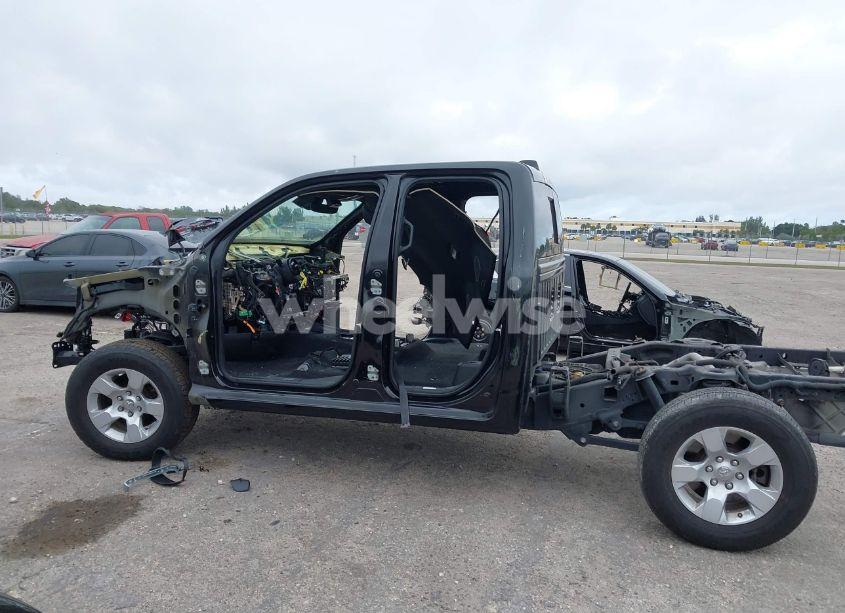 Photo 14 of 2019 Ram 1500 (VIN 1C6RREDT1KN581293)