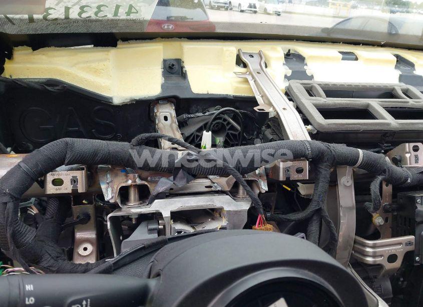 Photo 7 of 2019 Ram 1500 (VIN 1C6RREDT1KN581293)