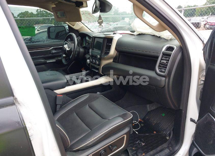 Photo 5 of 2020 Ram 1500 LARAMIE 4X2 6'4 BOX (VIN 1C6RREDT9LN357240)