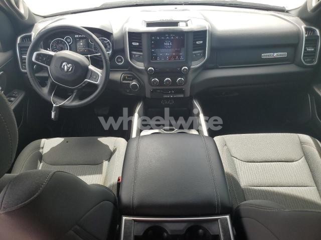 Photo 4 of 2020 RAM 1500 BIG HORN/LONE STAR (VIN 1C6RREFG2LN405483)