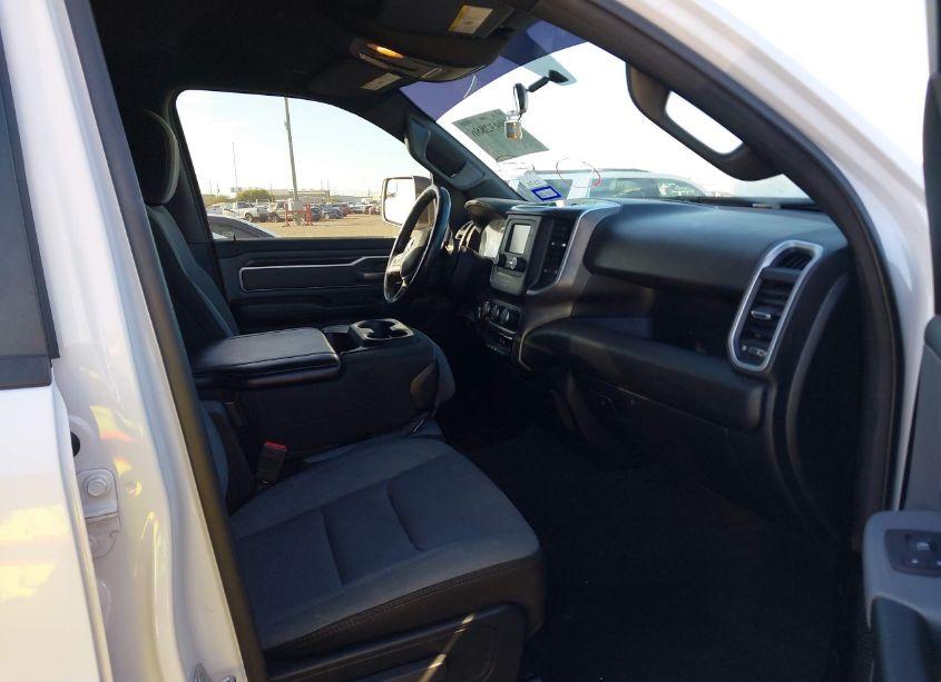 Photo 5 of 2021 Ram 1500 LONE STAR 4X2 5'7 BOX (VIN 1C6RREFG8MN604832)