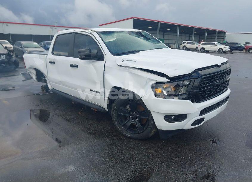 2024 Ram 1500 BIG HORN 4X2 5'7 BOX (VIN 1C6RREFT0RN113319) main photo