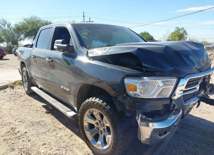 2019 Ram 1500 BIG HORN/LONE STAR 4X2 5'7 BOX (VIN 1C6RREFT1KN894681) main photo