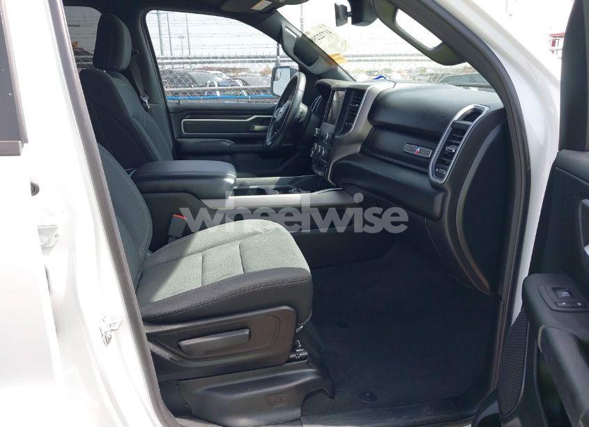 Photo 5 of 2021 Ram 1500 LONE STAR 4X2 5'7 BOX (VIN 1C6RREFT1MN592746)